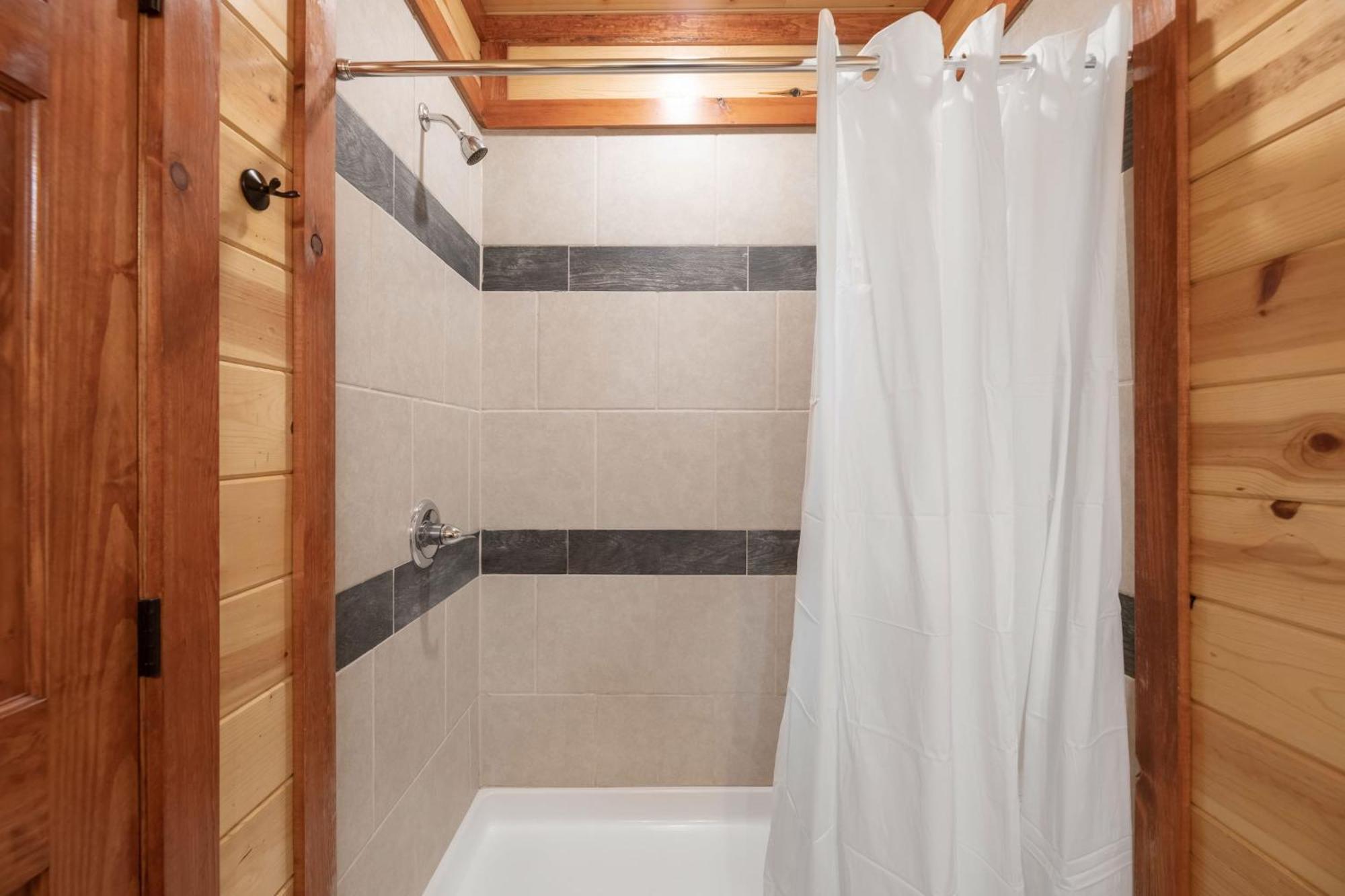 Sugarland By Avantstay Sleeps 28 Home Theatre Two Hot Tubs Indoor Pool Incredible Views Pigeon Forge Exteriér fotografie
