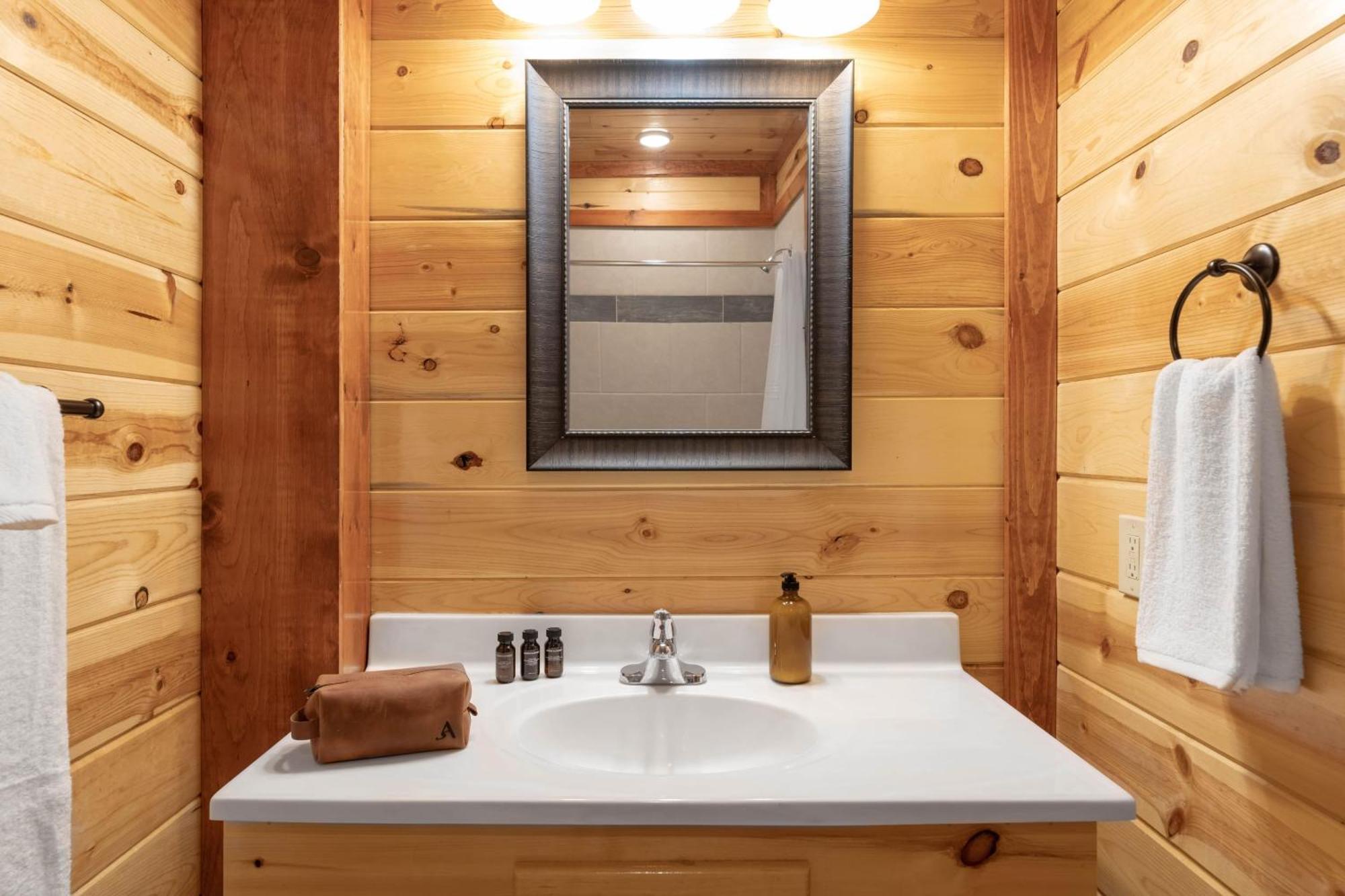 Sugarland By Avantstay Sleeps 28 Home Theatre Two Hot Tubs Indoor Pool Incredible Views Pigeon Forge Exteriér fotografie