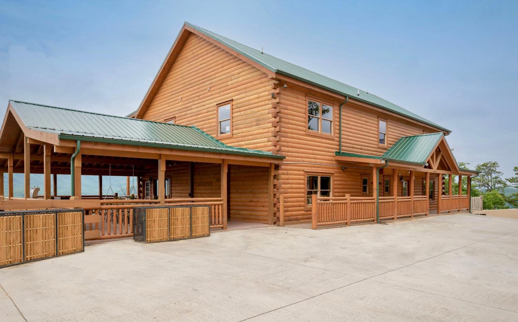 Sugarland By Avantstay Sleeps 28 Home Theatre Two Hot Tubs Indoor Pool Incredible Views Pigeon Forge Exteriér fotografie
