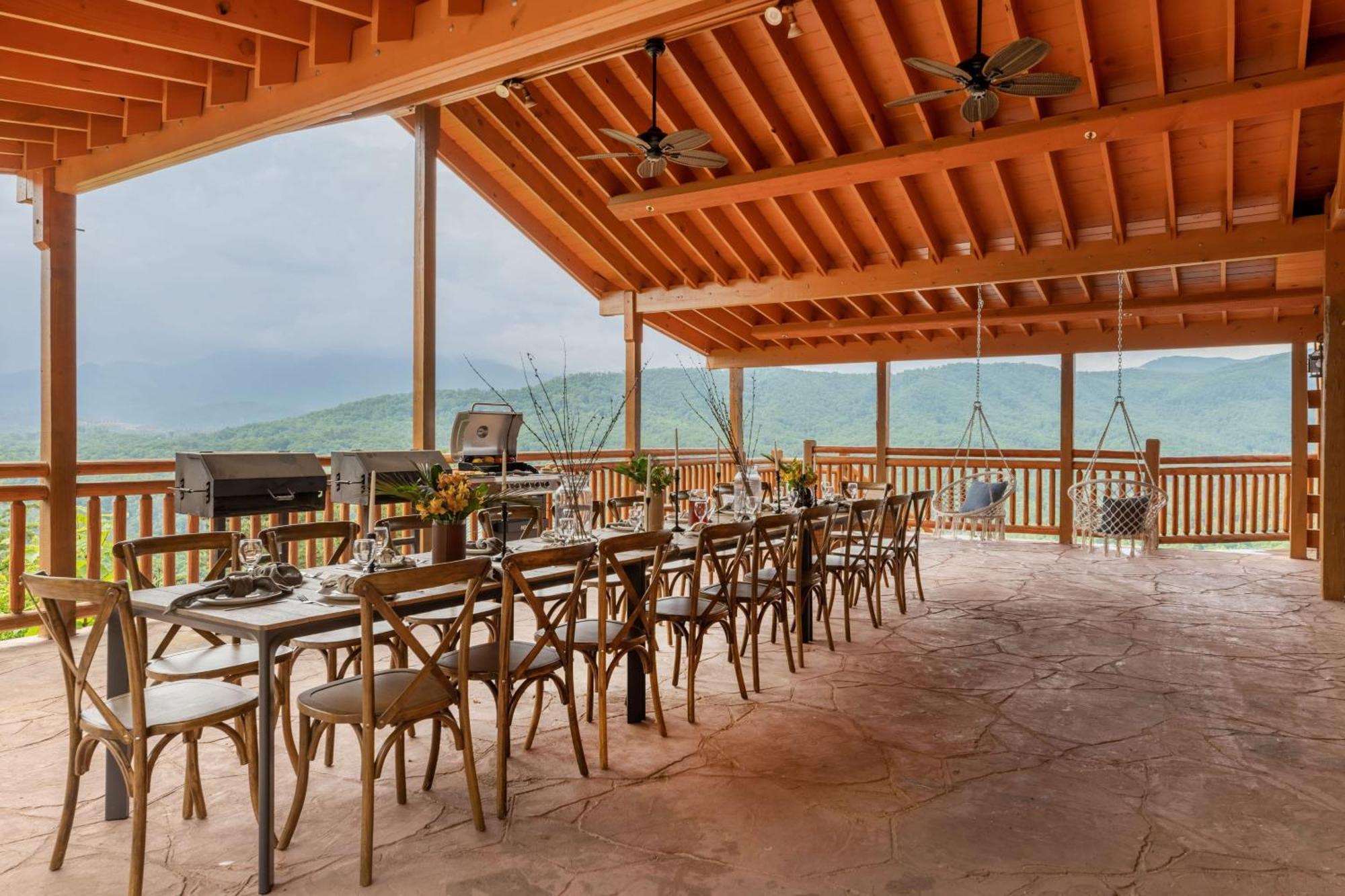 Sugarland By Avantstay Sleeps 28 Home Theatre Two Hot Tubs Indoor Pool Incredible Views Pigeon Forge Exteriér fotografie