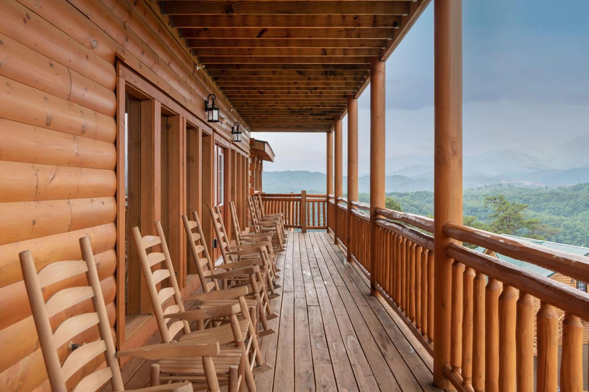 Sugarland By Avantstay Sleeps 28 Home Theatre Two Hot Tubs Indoor Pool Incredible Views Pigeon Forge Exteriér fotografie